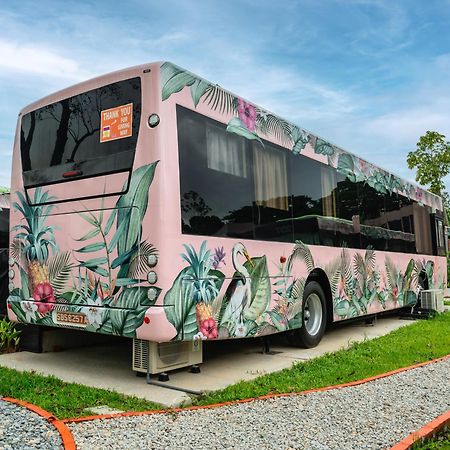 The Bus Collective Hotel Singapore Exterior foto